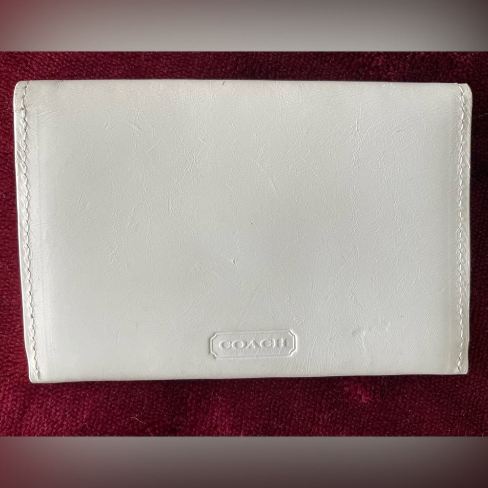 NWOT Coach White Leather cardholder